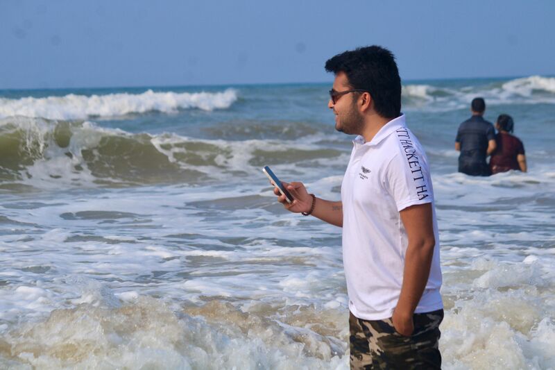 File:Paras Agarwal2.jpg